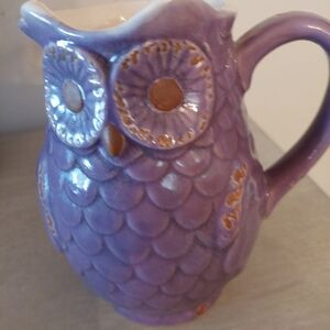 Ceramic owel jug